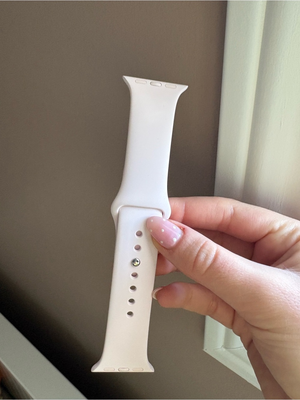 Apple Watch Silicone Sport Band in Soft Pink